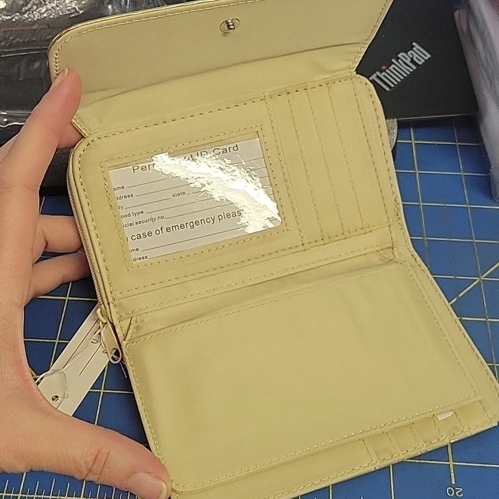 Multi Functure 6x4 Wallet New - GOLD